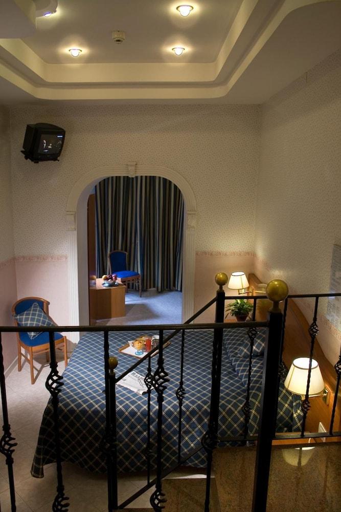 Hotel Delle Muse Рим Номер фото