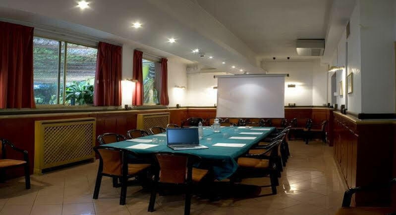 Hotel Delle Muse Рим Екстер'єр фото